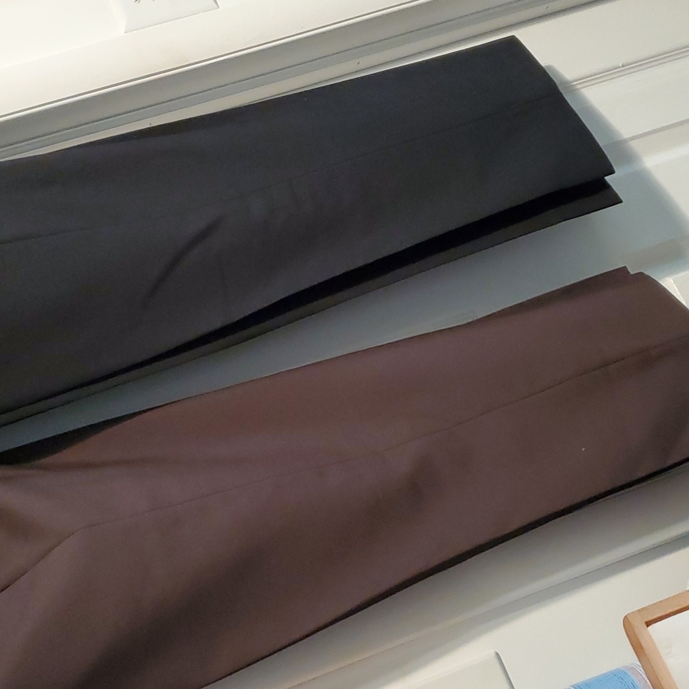 Austin Reed Pants - Picture 9 of 9